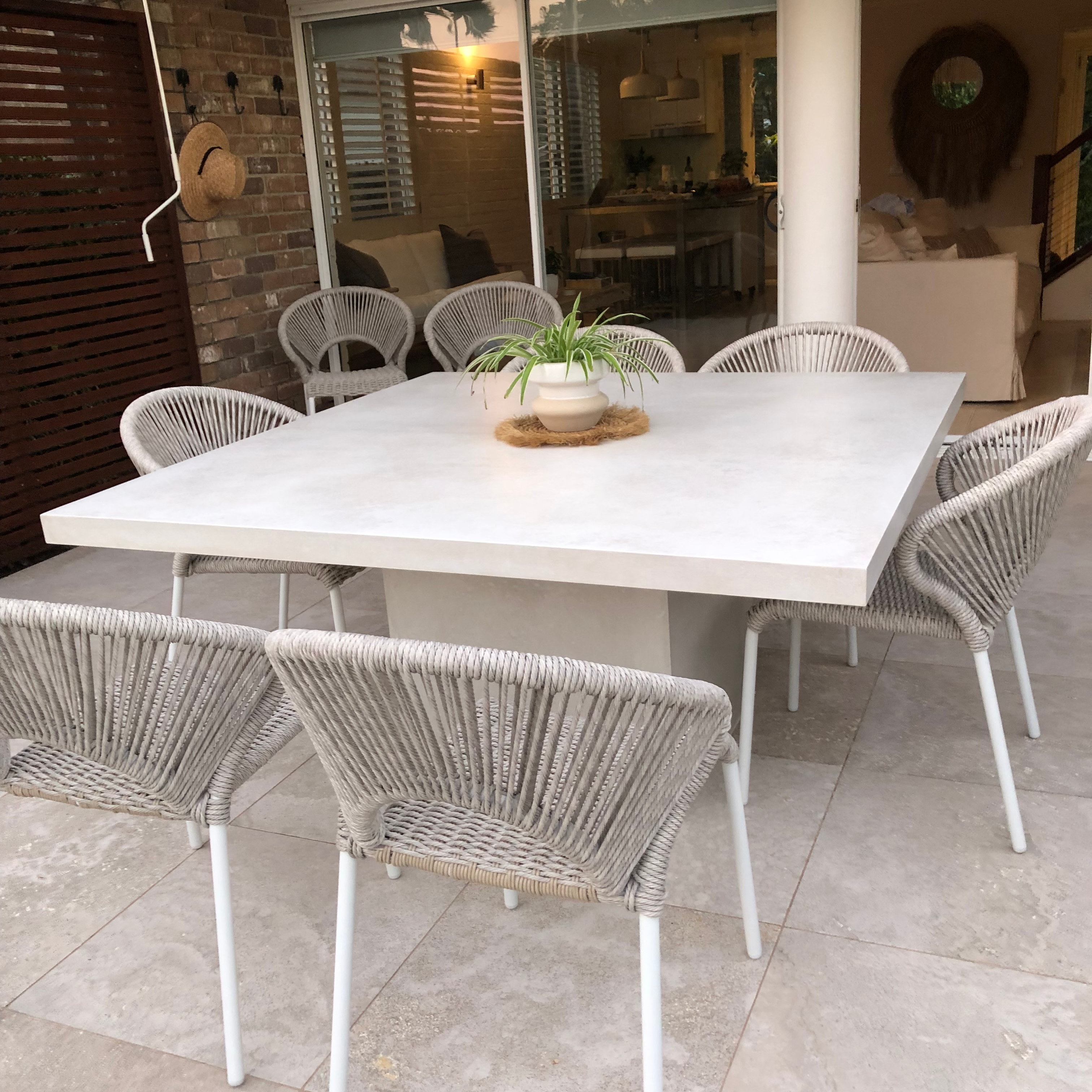 BLOC Concrete Dining Table - Square Monolithic Design | Edje Concrete