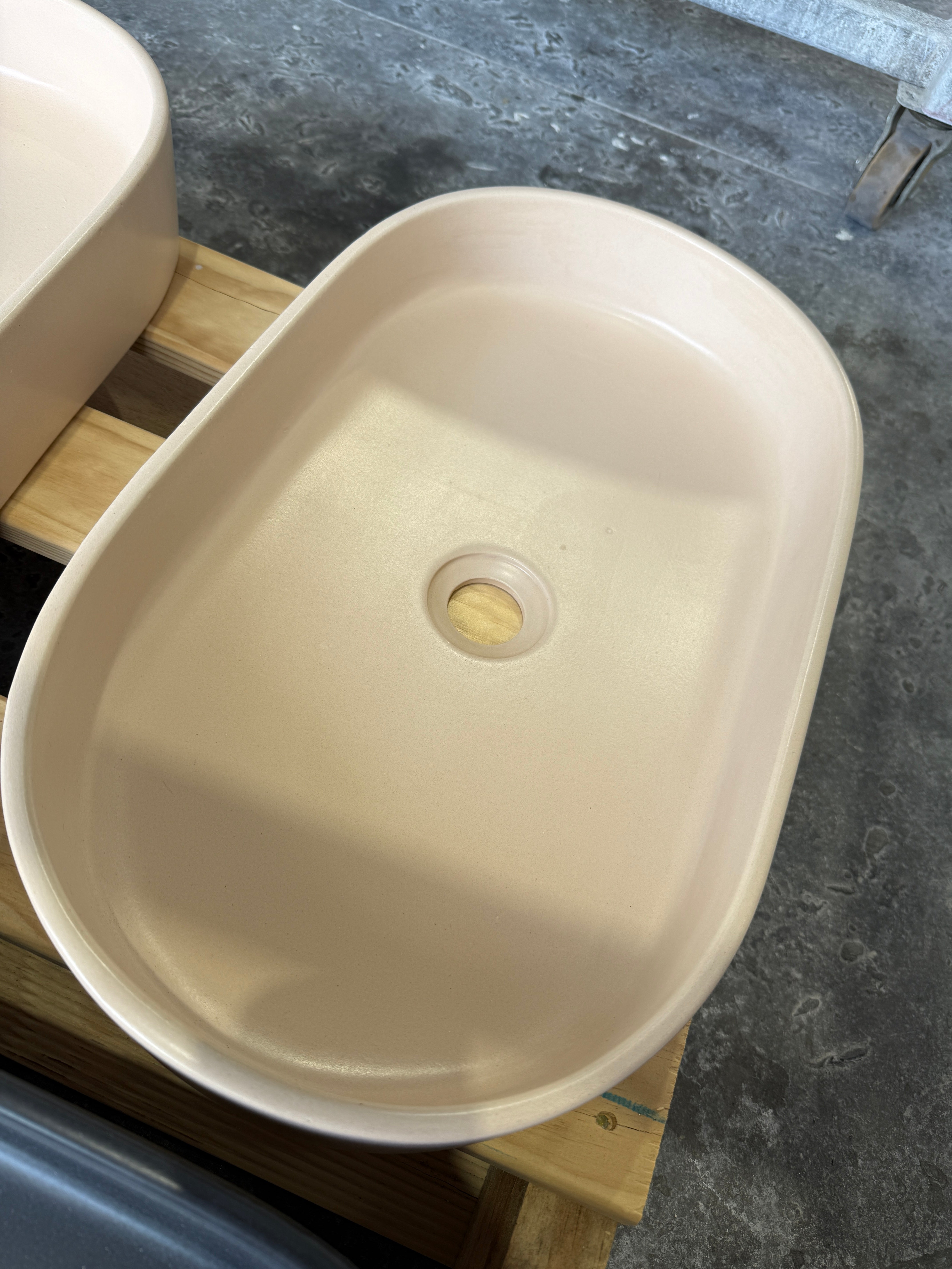 VALO Concrete Basin - Tan (Discontinued Colour)