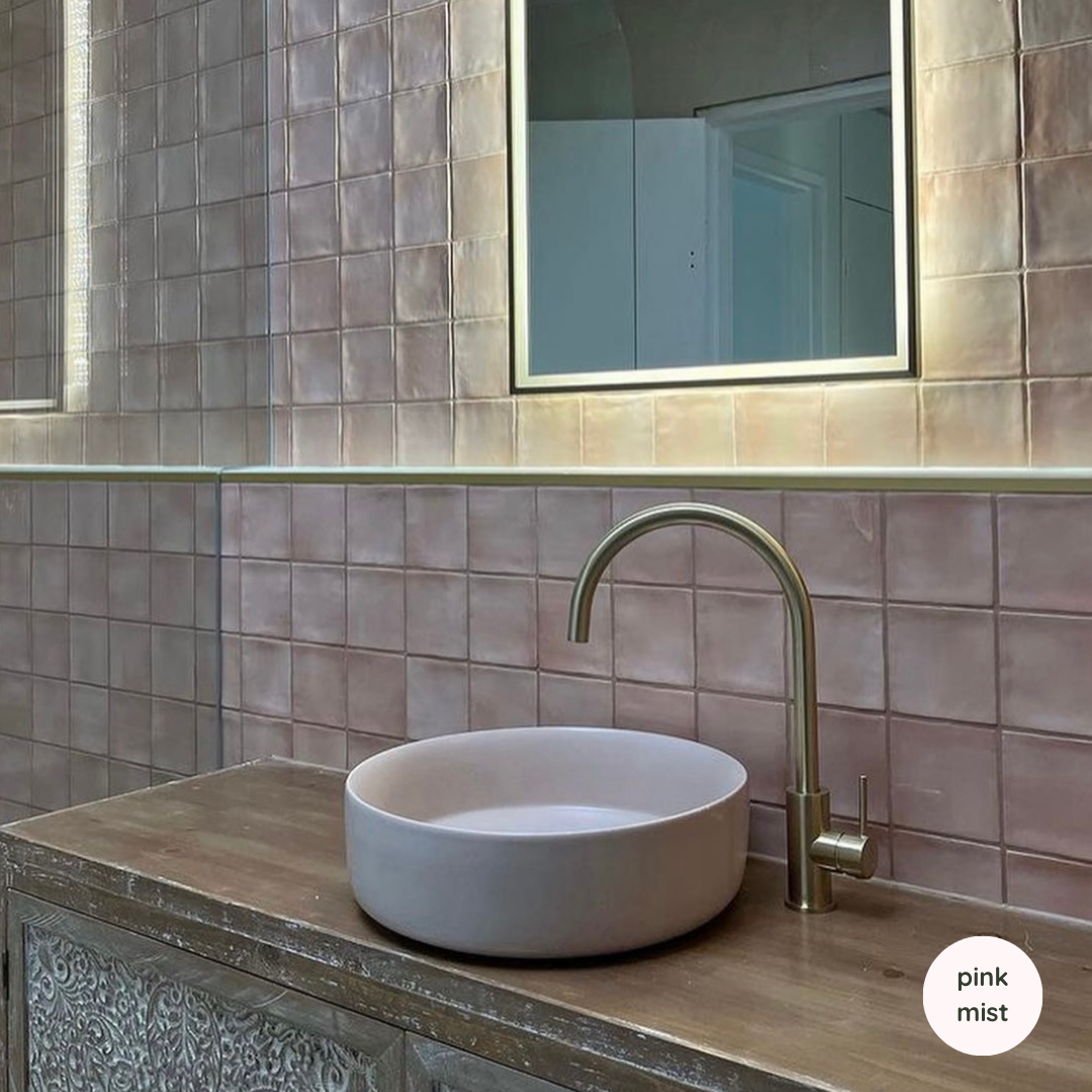 Lunar Concrete Basin – Round Pencil-Edge Bathroom Sink | Edje Concrete